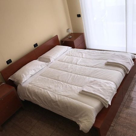 Casarile Residence Fermi מראה חיצוני תמונה