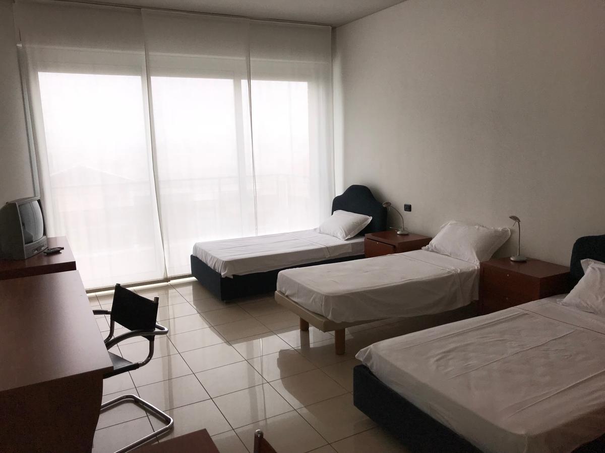 Casarile Residence Fermi מראה חיצוני תמונה