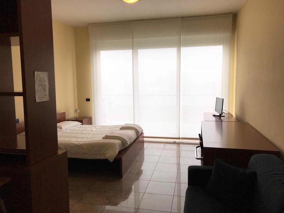 Casarile Residence Fermi מראה חיצוני תמונה