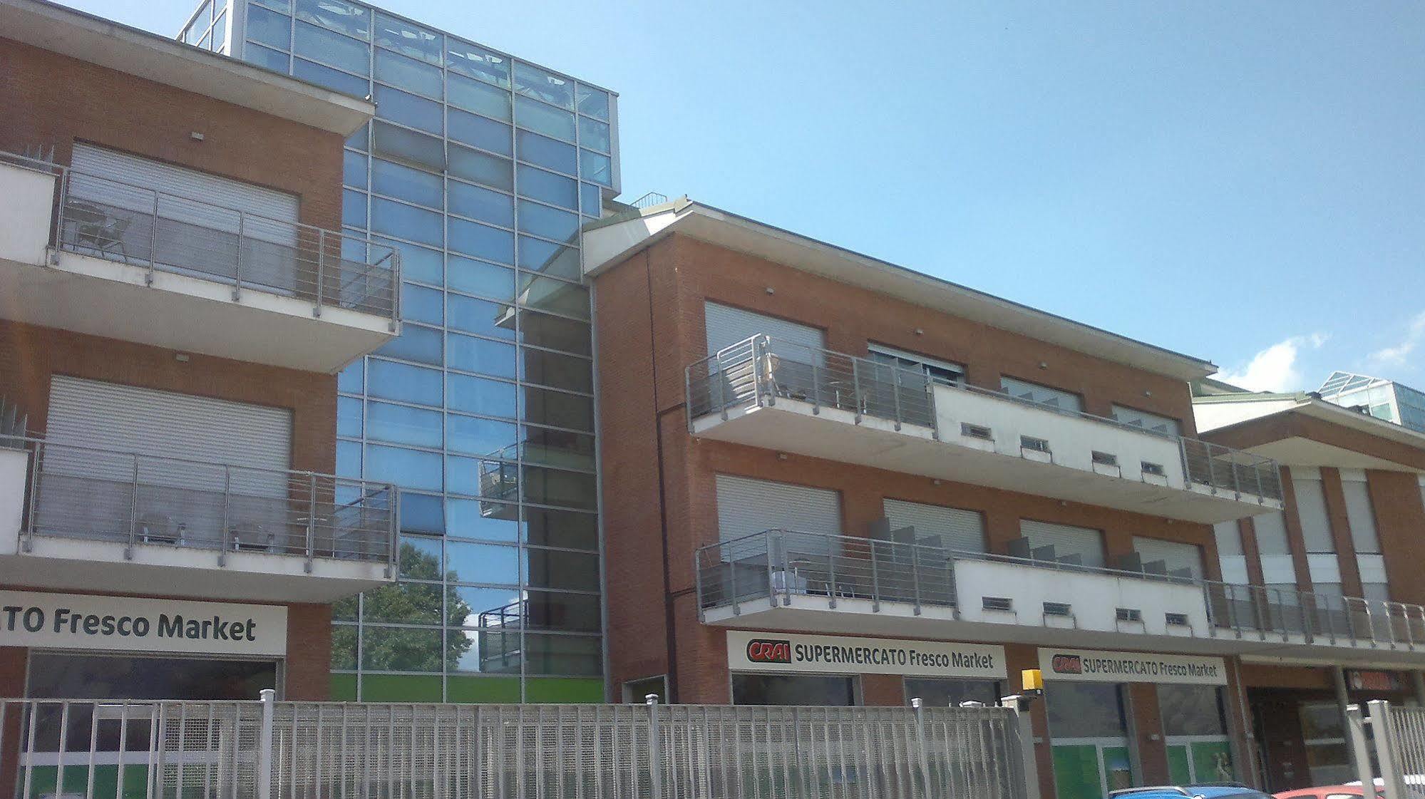 Casarile Residence Fermi מראה חיצוני תמונה